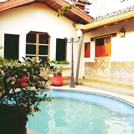 Hostal Sonati León Zewnętrze zdjęcie