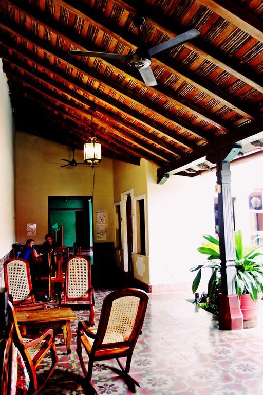Hostal Sonati León Zewnętrze zdjęcie
