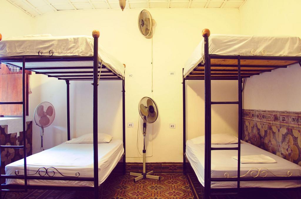 Hostal Sonati León Zewnętrze zdjęcie