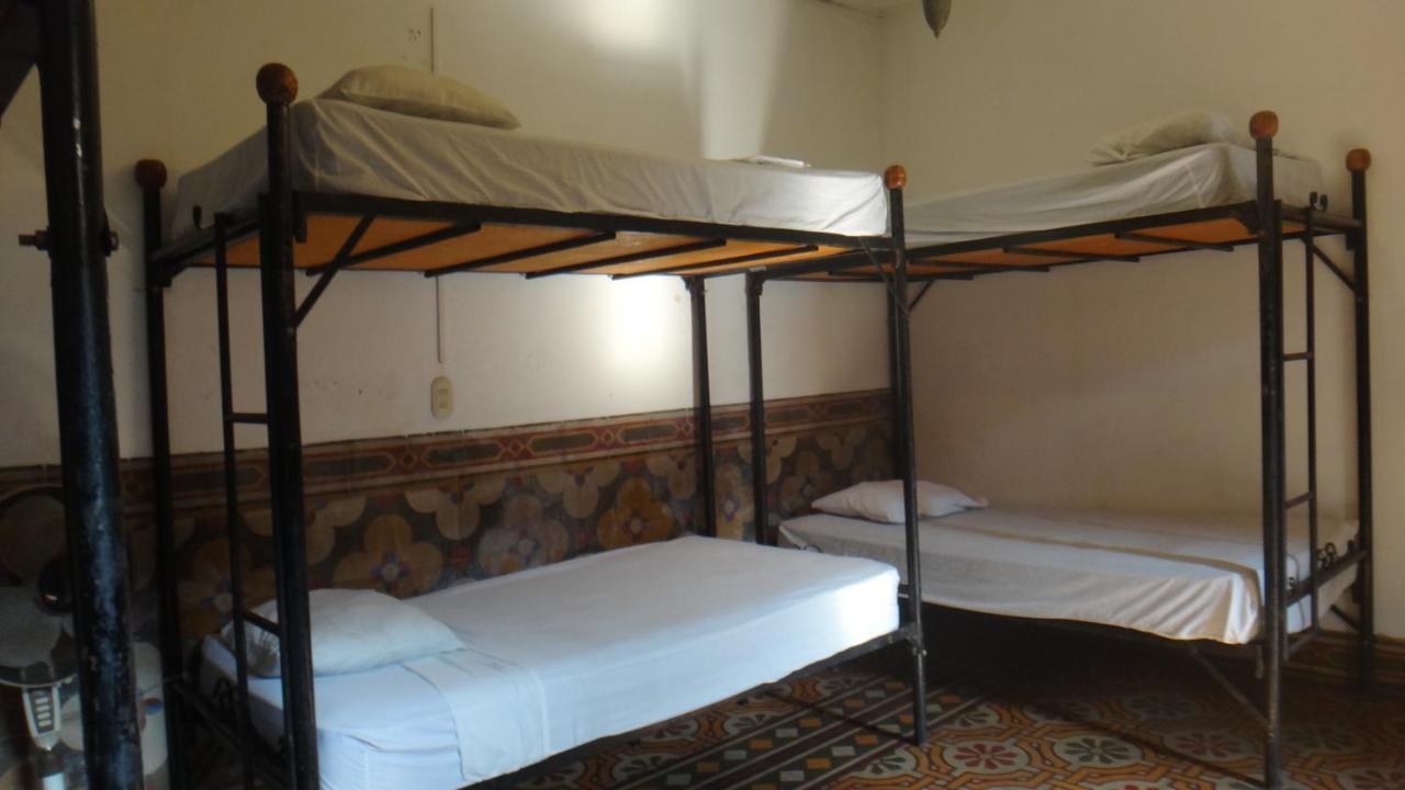 Hostal Sonati León Zewnętrze zdjęcie