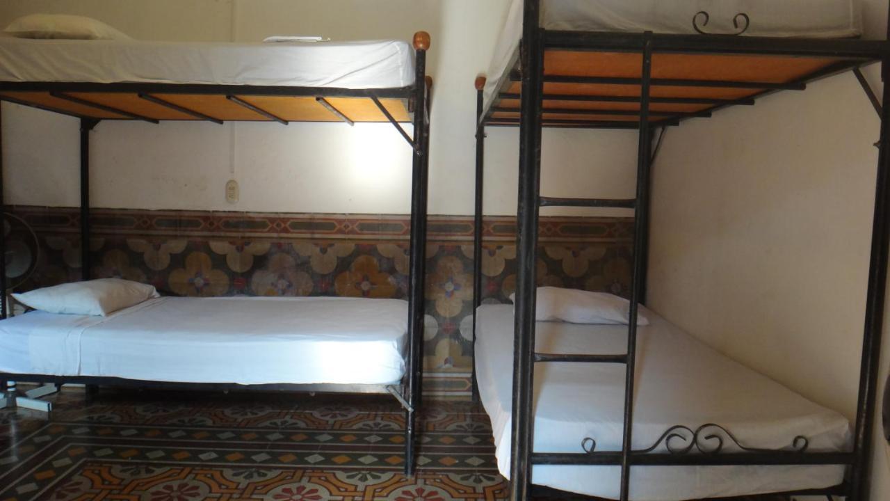 Hostal Sonati León Zewnętrze zdjęcie